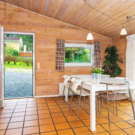 Holiday home Three-bedroom Holiday In Knebel 22 *