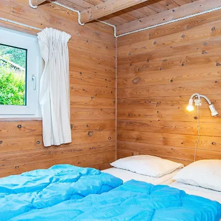 Three-bedroom Holiday In Knebel 22 * Skodshoved Strand